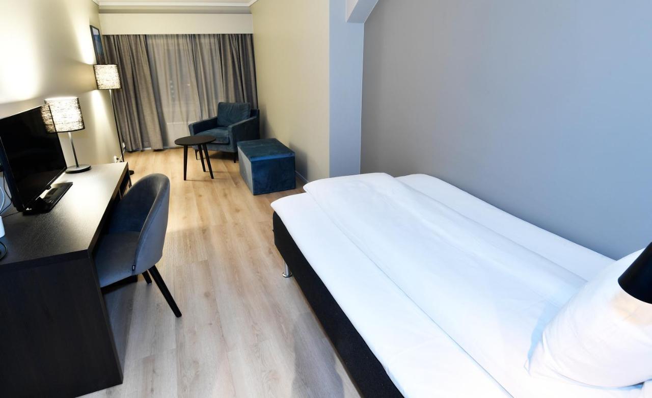 Thon Partner Hotel Baronen Олесунн Экстерьер фото