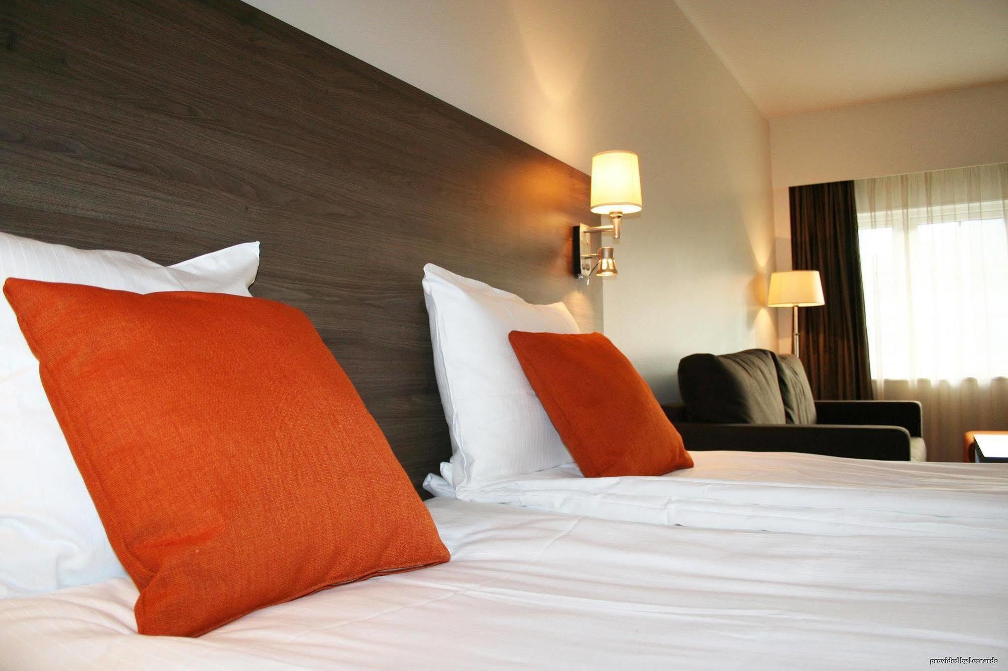 Thon Partner Hotel Baronen Олесунн Экстерьер фото