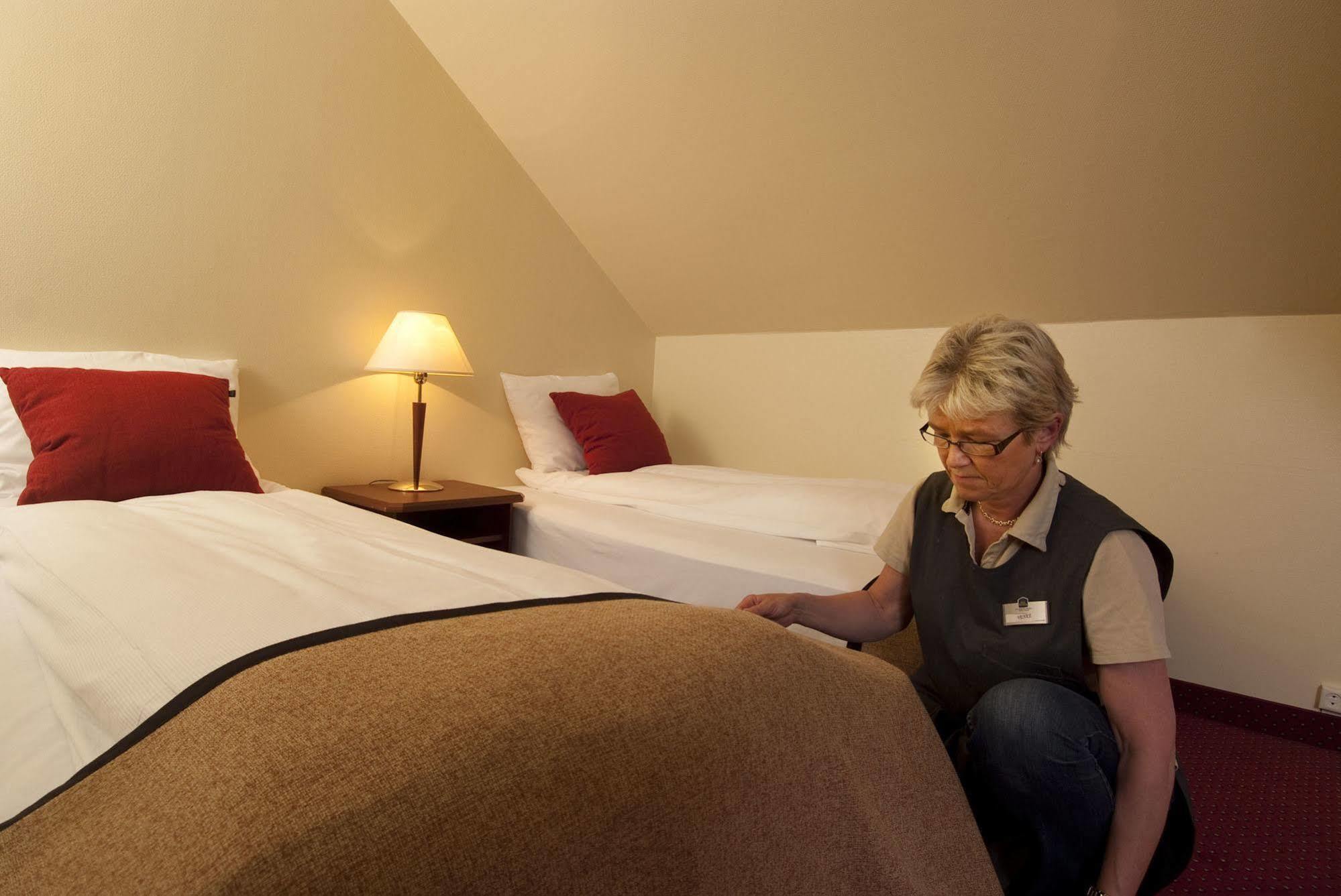 Thon Partner Hotel Baronen Олесунн Экстерьер фото