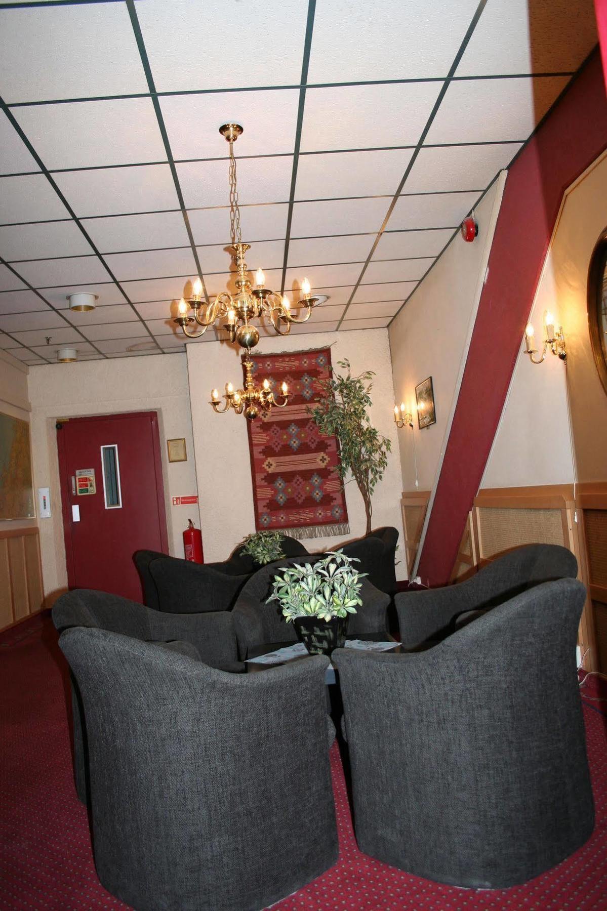 Thon Partner Hotel Baronen Олесунн Экстерьер фото